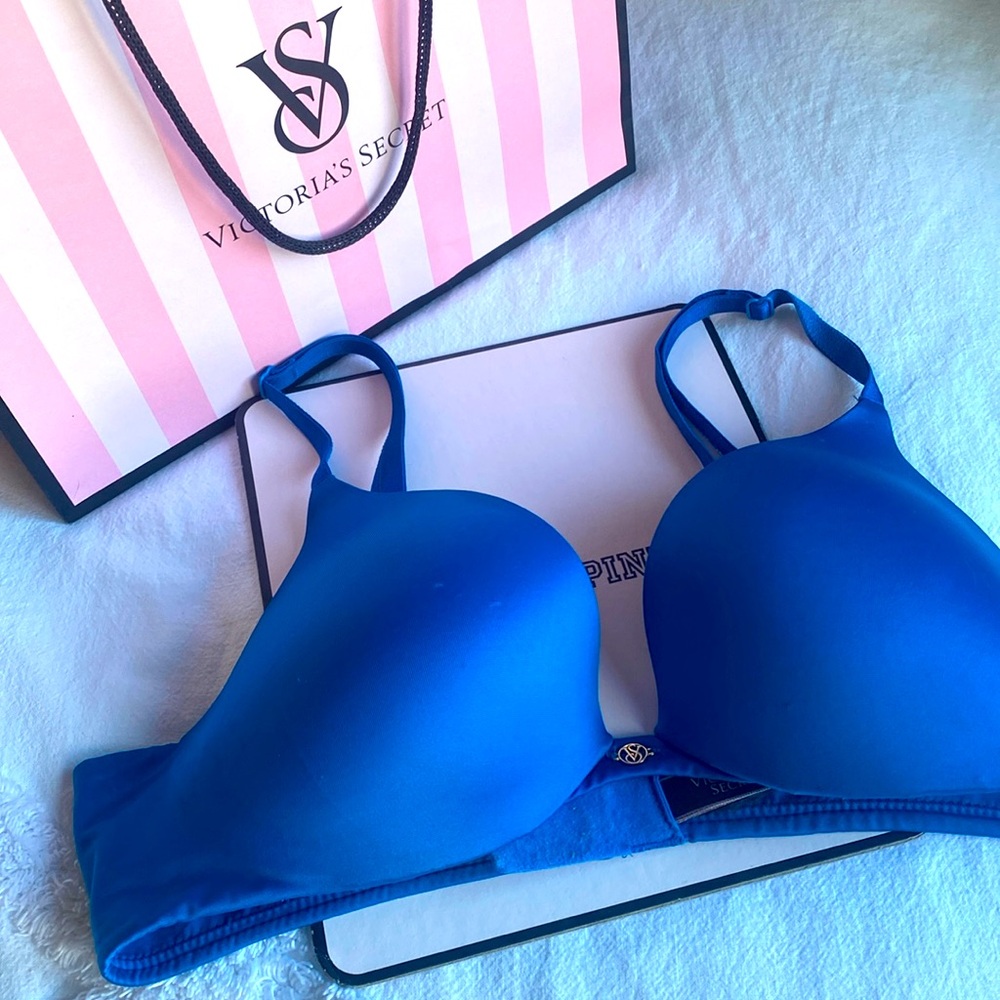 Victoria’s Secret push-up Bra very sexy So Obsessed Adds 1 1/2 cups size 34a